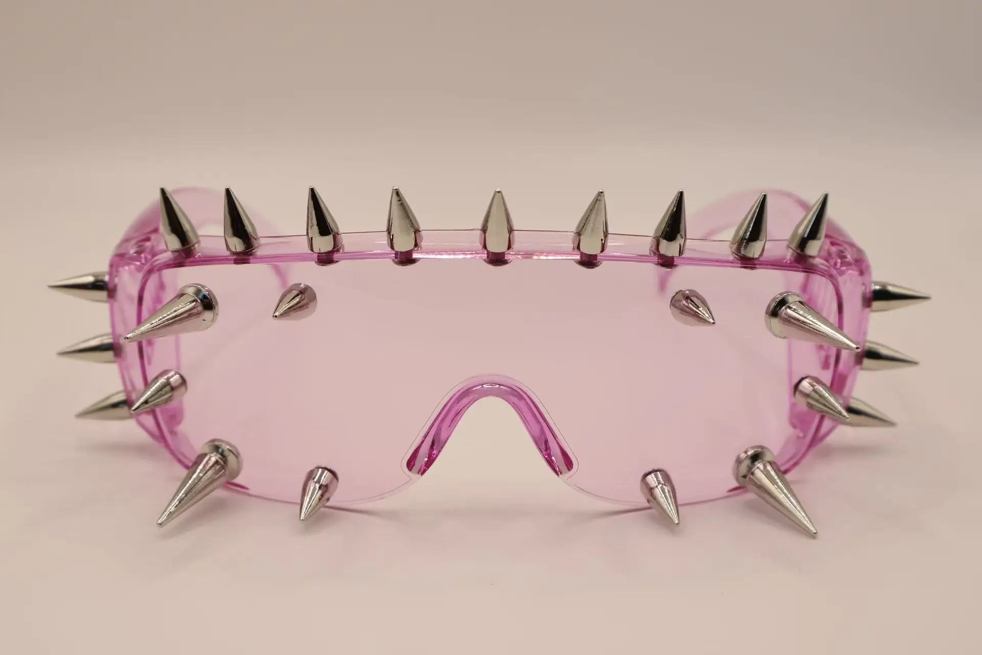 Cyberpunk Demon Eyewear Metal Rivet Party Sunglasses Steampunk Punk for Women Men Designer Sun Glasses Shade Eyewear