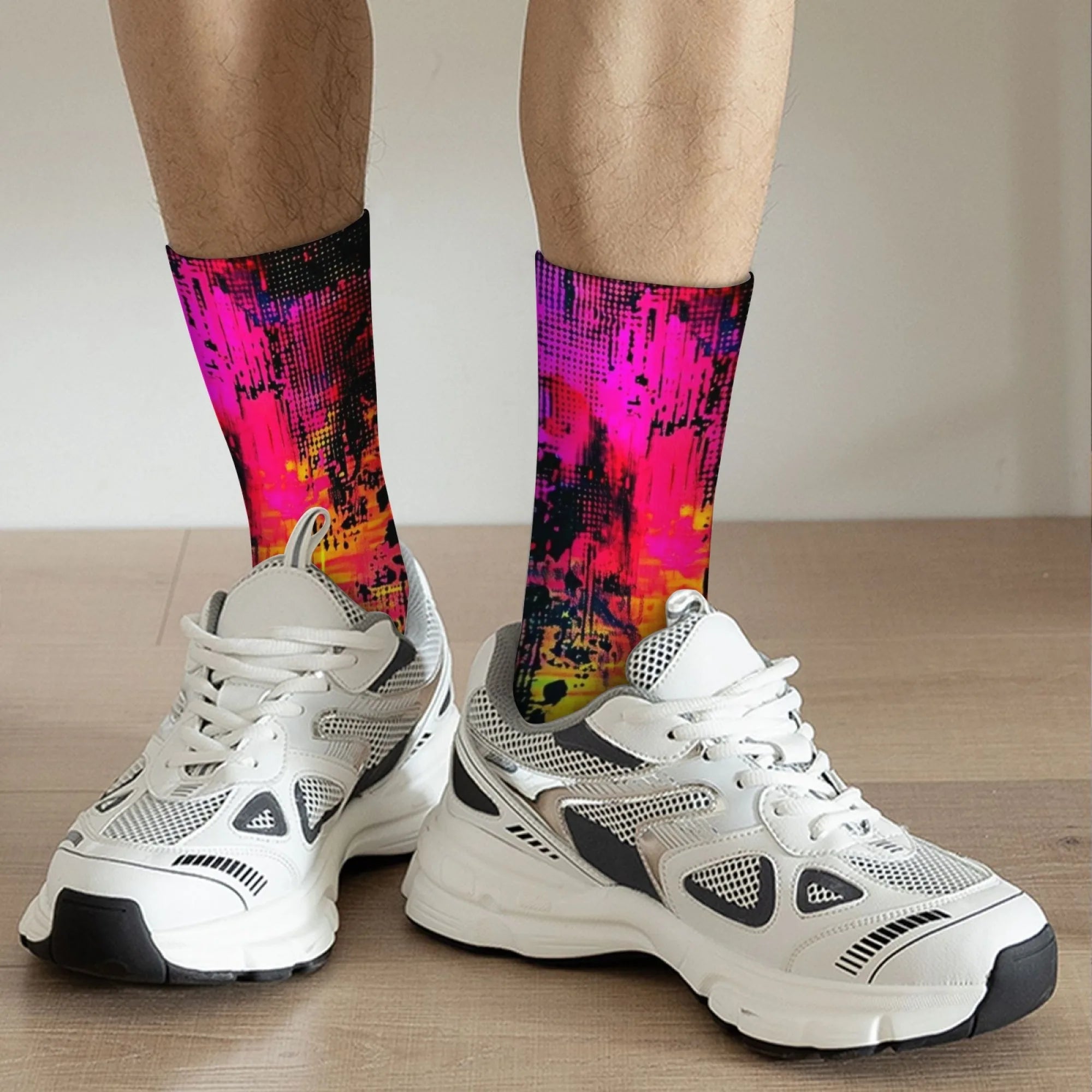 CyberTribe Ink-Splattered Graffiti Men's Socks Street Hip-Hop Retro Fashion Socks Novelty Funny Compression Socks Party Gift