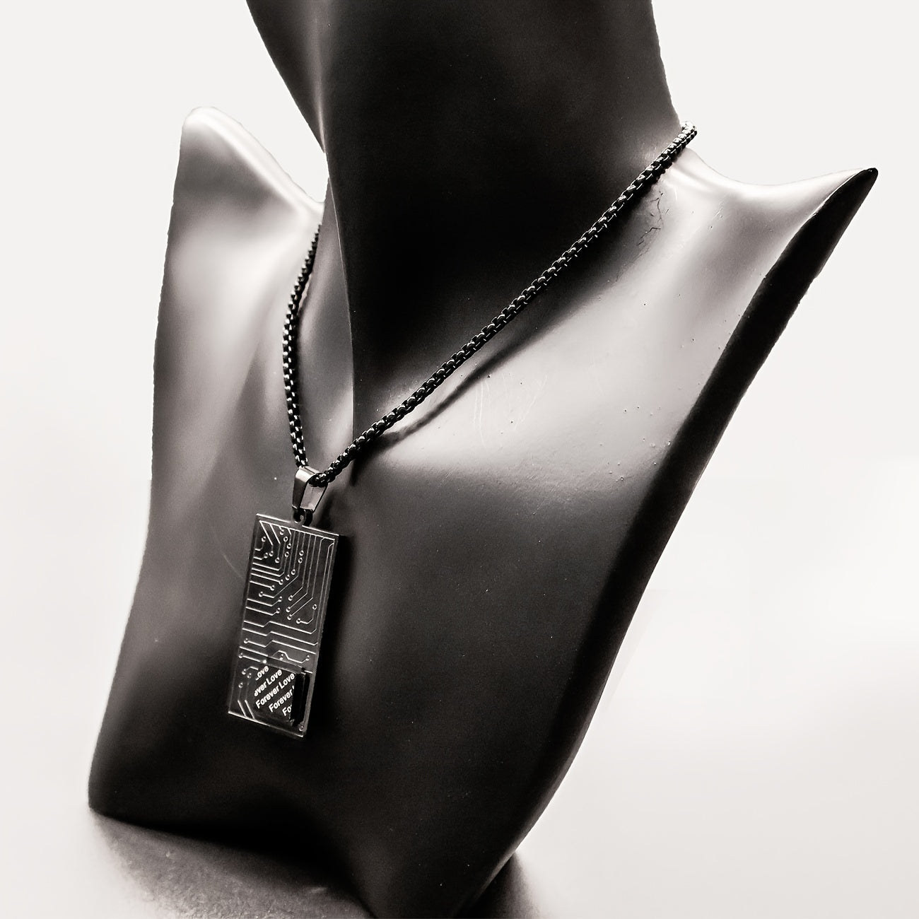 𝕮𝖞𝖇𝖊𝖗𝕻𝖚𝖓𝖐 𝕮𝖎𝖗𝖈𝖚𝖎𝖙 𝕭𝖔𝖆𝖗𝖉 𝕻𝖊𝖓𝖉𝖆𝖓𝖙 𝕹𝖊𝖈𝖐𝖑𝖆𝖈𝖊 – 𝖘𝖙𝖆𝖎𝖓𝖑𝖊𝖘𝖘 𝖘𝖙𝖊𝖊𝖑 𝖏𝖊𝖜𝖊𝖑𝖗𝖞 𝖋𝖔𝖗 𝖒𝖊𝖓 & 𝖜𝖔𝖒𝖊𝖓